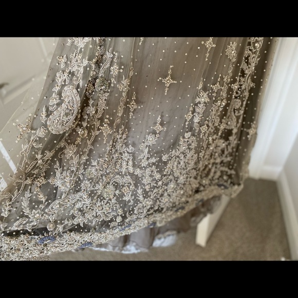 Desi outfit - Picture 3 of 8